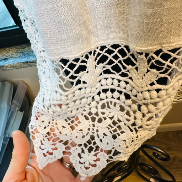 Umgee Ivory Tunic Cotton Blend Crochet Lace Trim Size Medium. - Picture 5 of 10